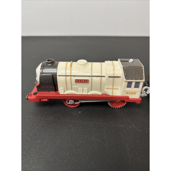 Thomas the Train TrackMaster - 2013 Duchess with cabooses - Tested Working - Picture 3 of 8